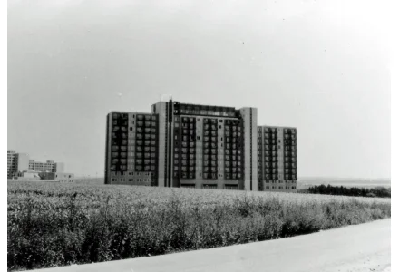 Fotografie - škola v Kunraticích