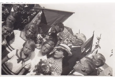 Fotografie - škola v Kunraticích