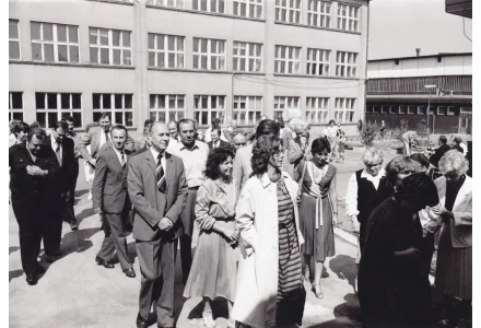 Fotografie - škola v Kunraticích