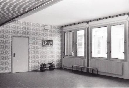Fotografie - škola v Kunraticích