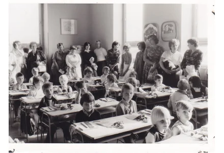 Fotografie - škola v Kunraticích