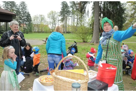 CIRKUSOVÝ DEN - POHÁDKOVÝ LES