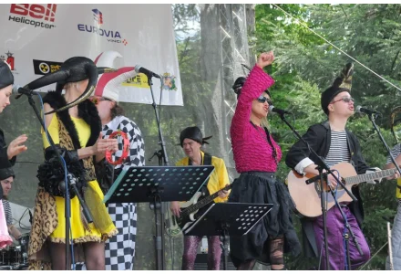 Divadlo v parku 